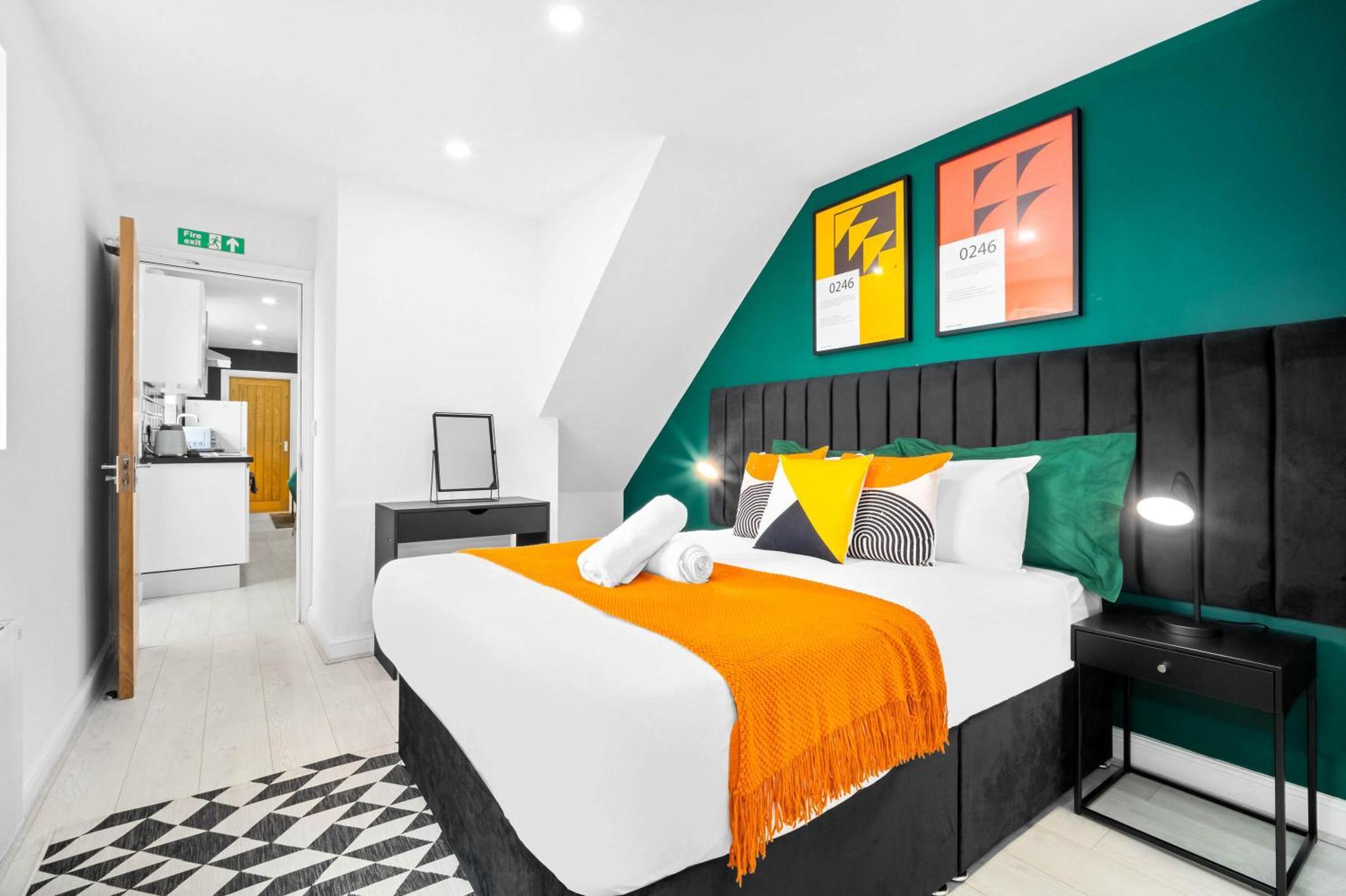 Luxury 3 Bedroom Apartment - Terrace - Near City Centre - Wifi - Smart Tv 1Mr Birmingham Exterior foto